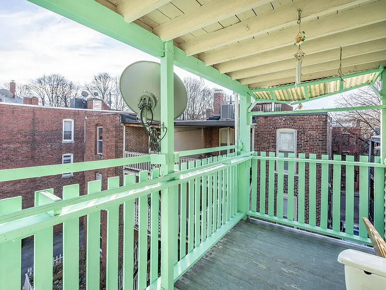 86 Brook St #3 — Photo 24