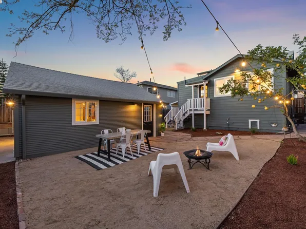 3015 Dakota St, Oakland, CA 94602