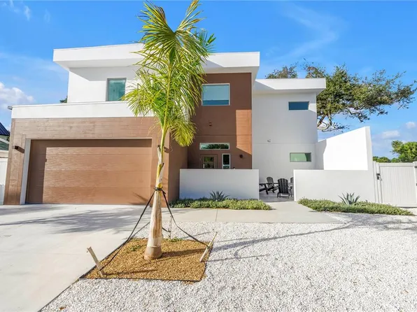 2065 Goldenrod St, Sarasota, FL 34239