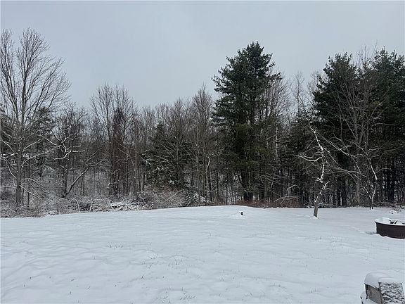 5th image of 26 Bower Rd