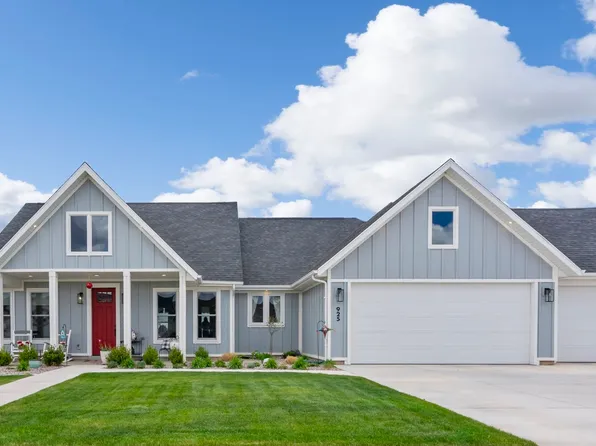 925 W Torrey Pines Dr, Richfield, UT 84701