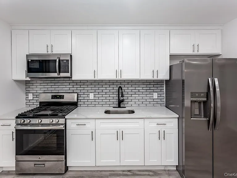 300 Highland Ave #5 — Photo 16