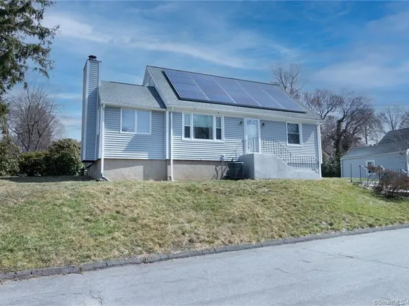 258 Farmington Avenue, Fairfield, CT 06825