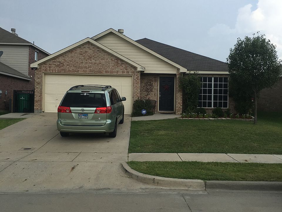 1st image of 1104 Augustin Dr
