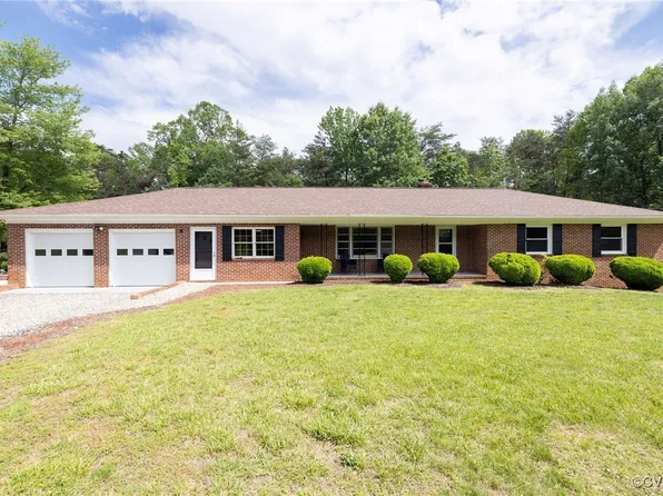 215 Glen Rd, Dillwyn, VA 23936
