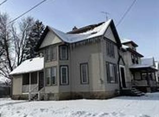 731 Scott Ave, Oshkosh, WI 54901