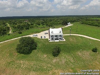 2nd image of 123 Country Ln