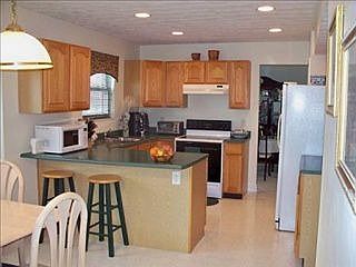 2nd image of 2985 Iowa Ct