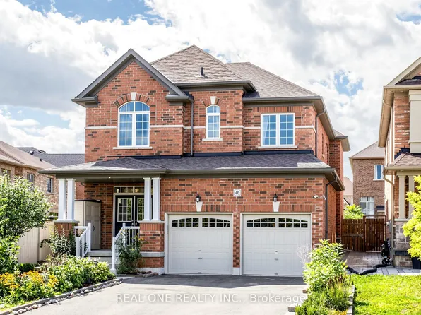 48 Lanark St, Bradford West Gwillimbury, ON L3Z 0W7
