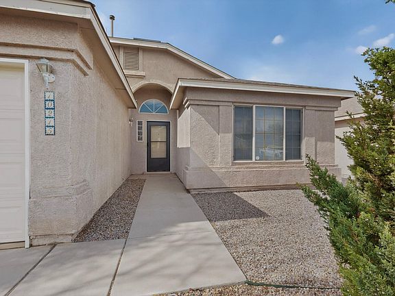 2nd image of 10215 Calle Maravilla Ct NW