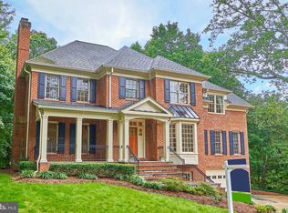 4426 26th Rd N, Arlington, VA 22207