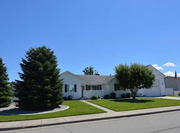 5th image of 2112 N Stagecoach Dr