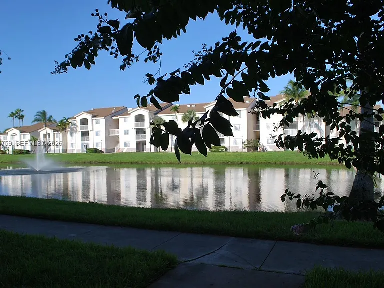 2640 S University Dr #118 — Photo 2