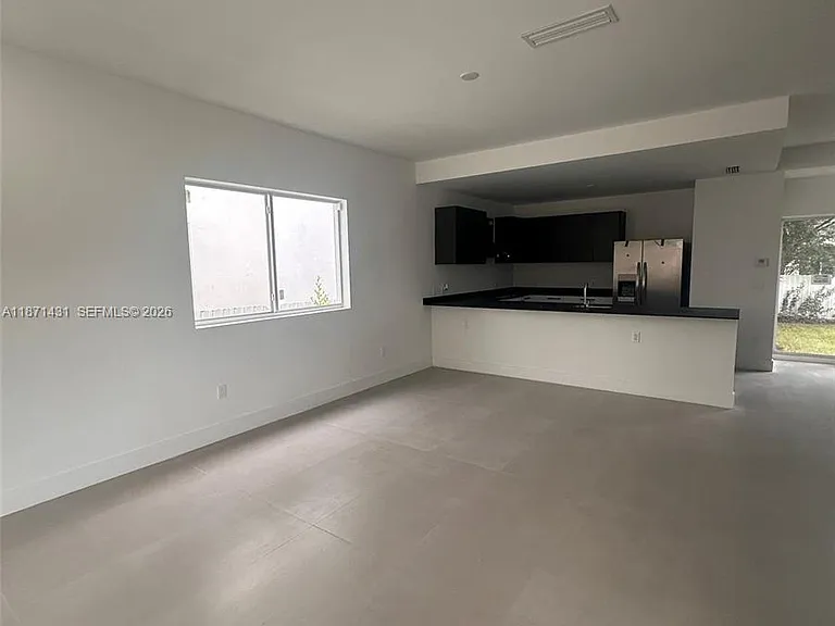 532 NW 17th Ave — Photo 4