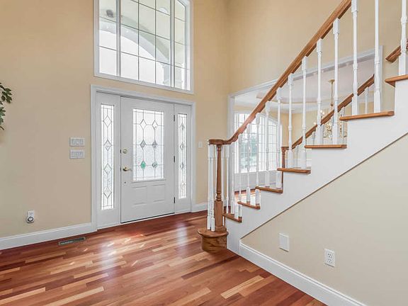 4th image of 8608 Lake Village Cir
