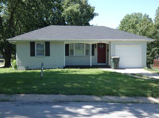 5112 N Palmer Ave, Kansas City, MO 64119