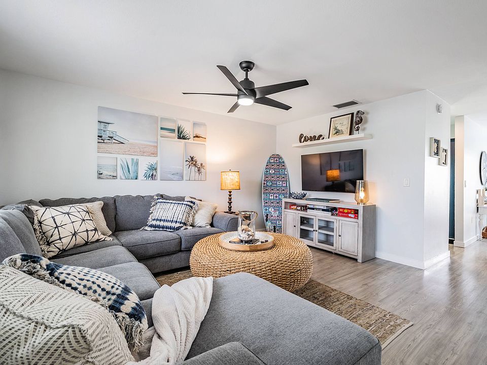 FURNISHED LIVING ROOM #1