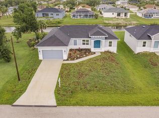 236 Long Meadow Ln, Rotonda West, FL 33947