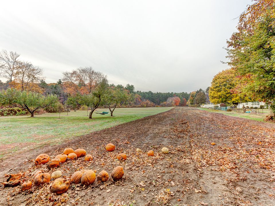66 Rivulet St, Uxbridge, MA 01569 Zillow