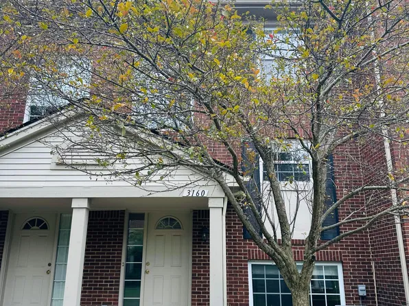 3160 Promenade Cir, Ann Arbor, MI 48108