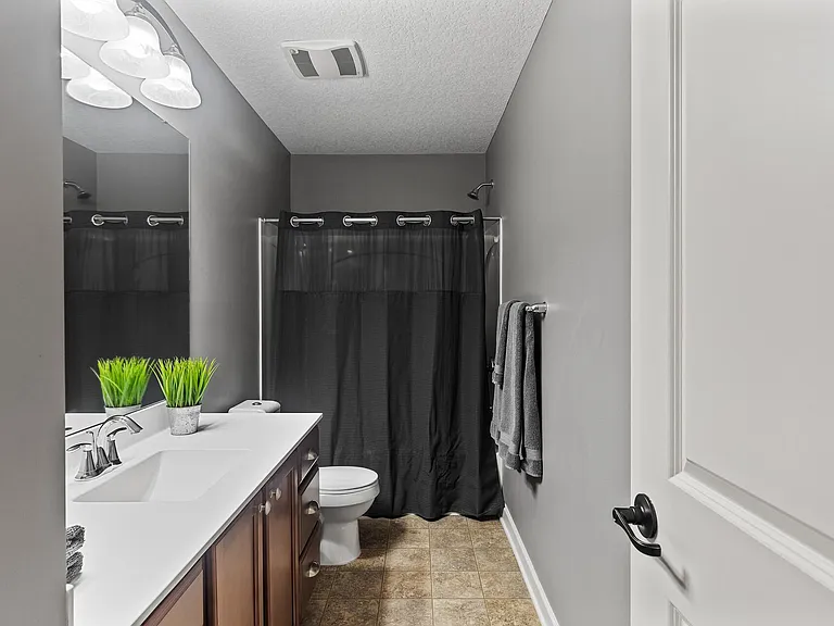 3403 Chestnut Ln — Photo 17