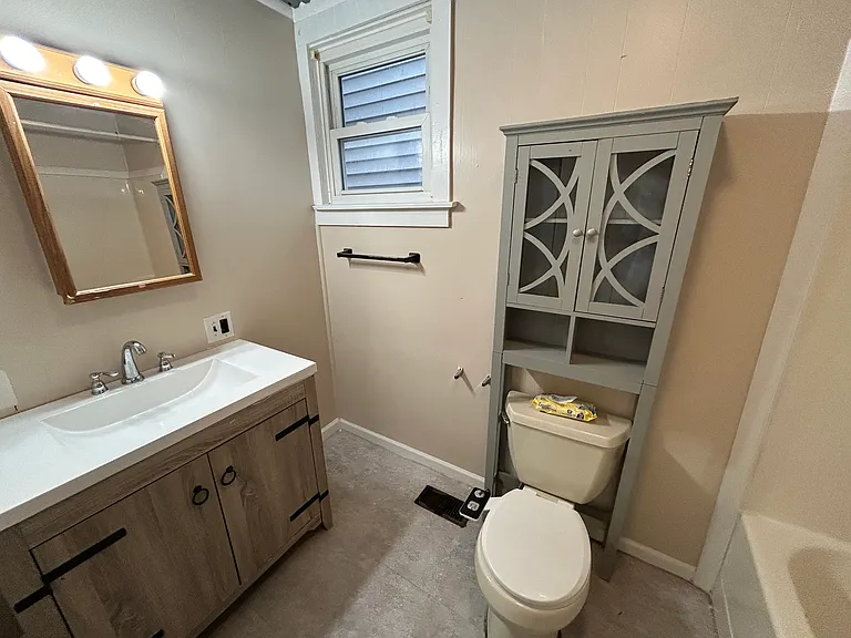 3120 Arlington Ave — Photo 5