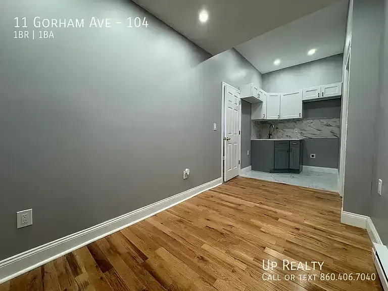 11 Gorham Ave #104 — Photo 3