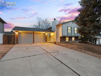7345 Windy Peak Dr, Colorado Springs, CO, 80911