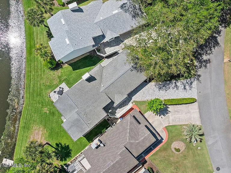 107 Island Dr — Photo 28