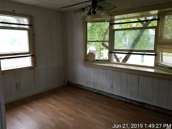5th image of 534 Raynor Ave