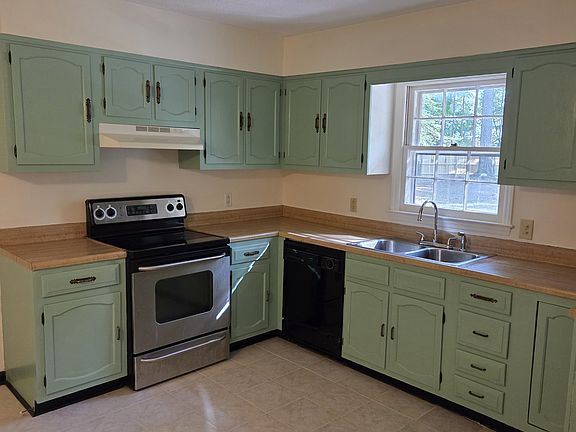 5th image of 1508 Darby Pl