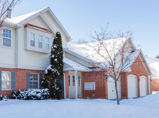 2435 Raleigh Ct UNIT 8, Schaumburg, IL 60193