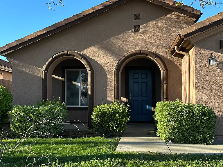 3607 Monroe Dr — Photo 3