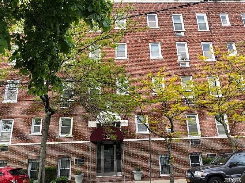 1st image of 302 Longacre Ave #C-1