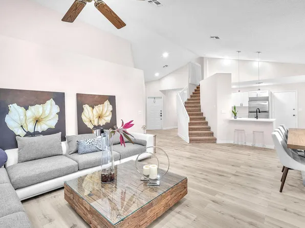 2984 Myrtle Oak Circle, Davie, FL 33328
