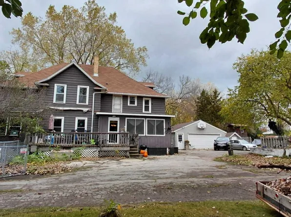 1025 Oneida St, Menasha, WI 54952