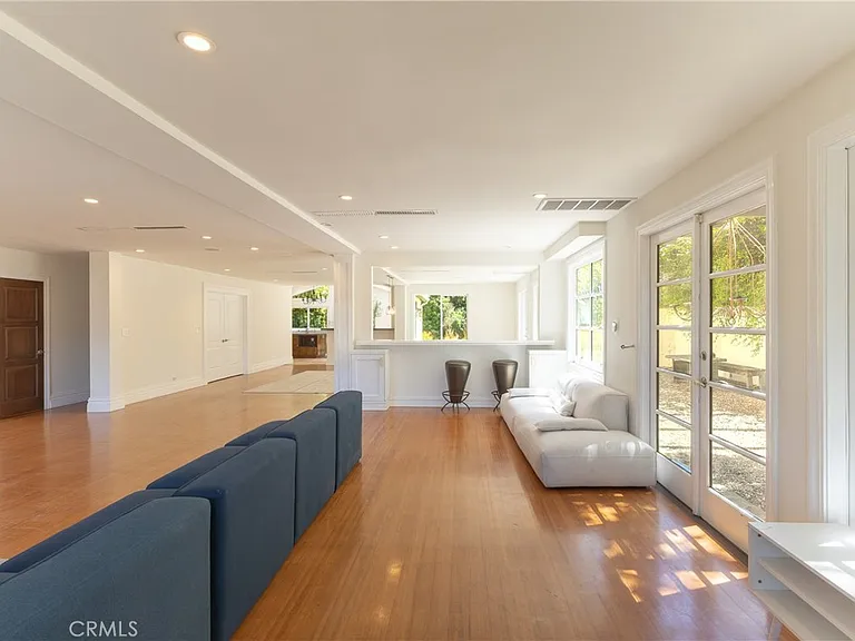 3441 White Rose Way — Photo 11