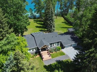 7136 SW Bow Cres NW, Calgary, AB T3B2B9