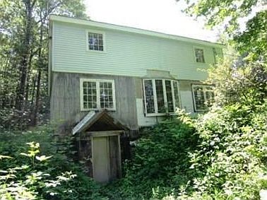 2nd image of 80 Pomeroy Rd