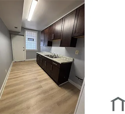 4 bed, $1,950 — Photo 2