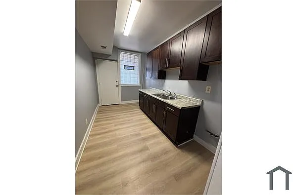 Building Photo - 5213 S Indiana Ave #3