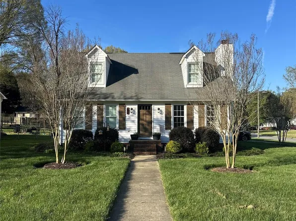 670 Sylvan St SW, Concord, NC 28025