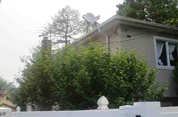 4th image of 271 Wright St