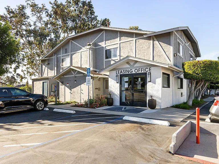 6650 Doriana St — Photo 18