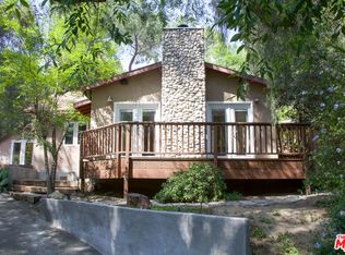 10608 Johanna Ave, Sunland, CA 91040