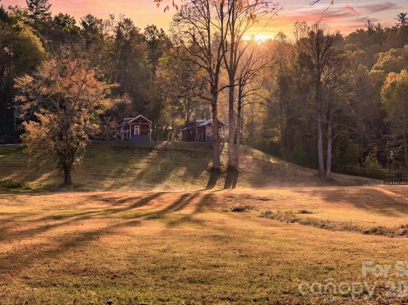 203 & 205 Lime Kiln Ln, Pisgah Forest, NC 28768