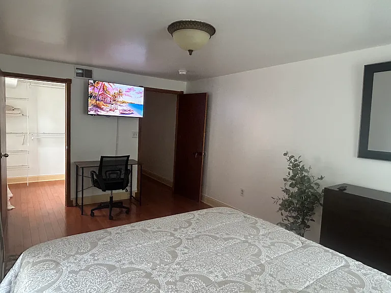 4 S Gilmor St — Photo 18