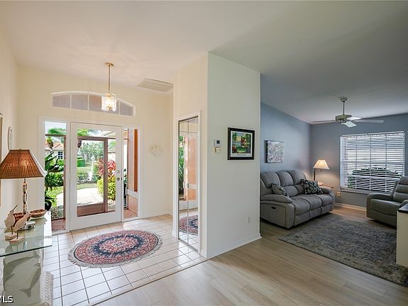 4th image of 2420 Valparaiso Blvd