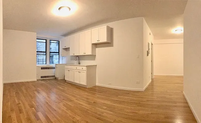 Rented by Zjama Realty Corp | media 2