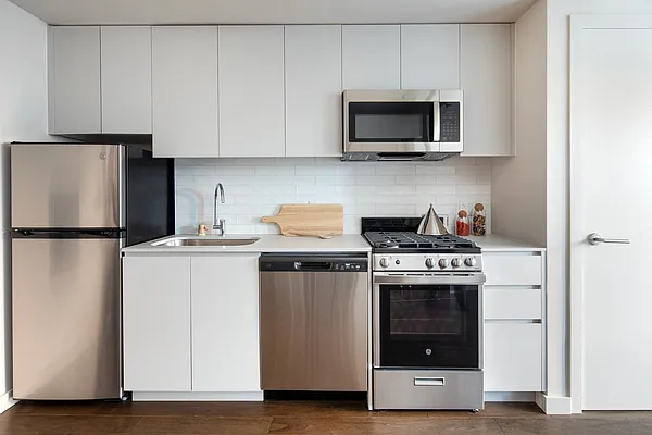 Rented by Corcoran | media 2